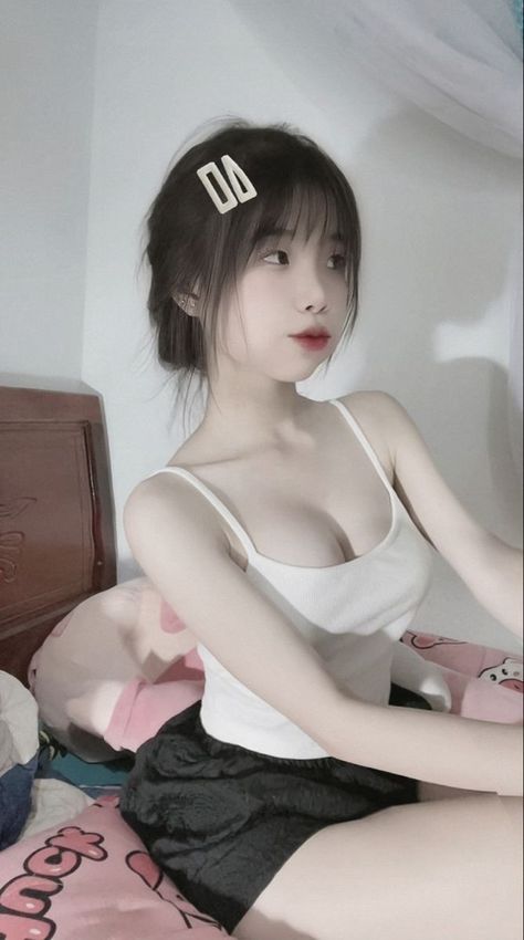 她唇之下免费观看电视剧
